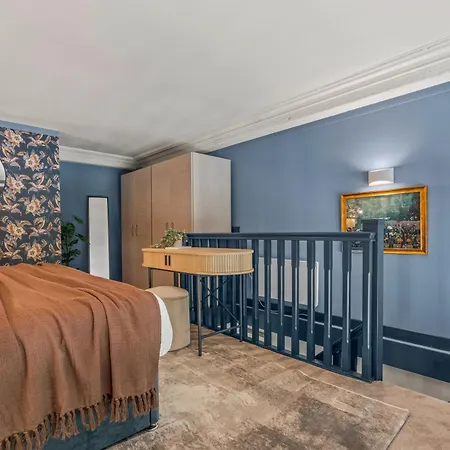 Athenaeum By Alt-Stay - 1 Bed Mezzanine Apartment Contractor And Relocation Accommodation With Fast Wi Fi, Netflix, Kitchen, Dishwasher, Laundry And Self Check In - Long Stay Ready With Weekly And Monthly Rates Apartment Leeds (West Yorkshire)