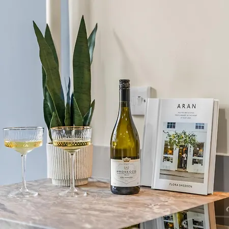 Athenaeum By Alt-stay - 1 Bed - Contractors & Relocations - Weekly & Monthly Rates - Rates Direct, Search Alt-stay *